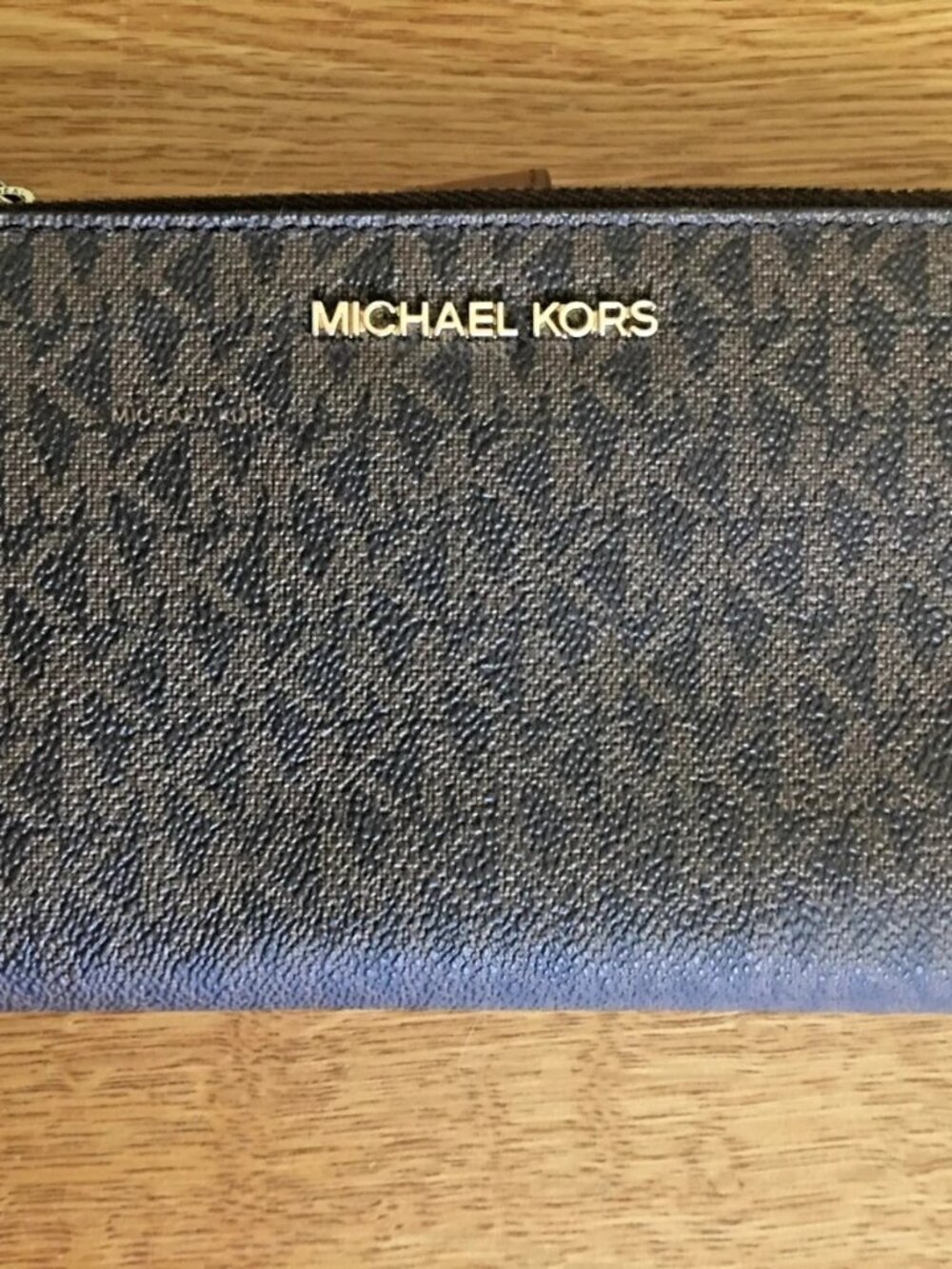 Michael Kors 35F8GTVW9B-847 Women's Jet Set Travel Multifunction Phone Case -...